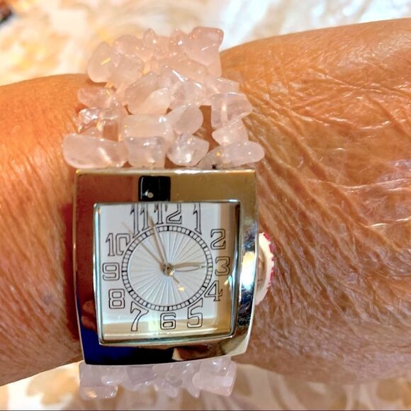 Rose Quartz Watch 4 Rows of Stones Stretch Bracelet Watch Works - Picture 5 of 7